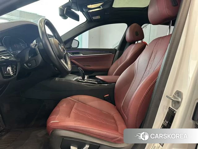 BMW 5 series PHEV id 4221799 из Китая 15