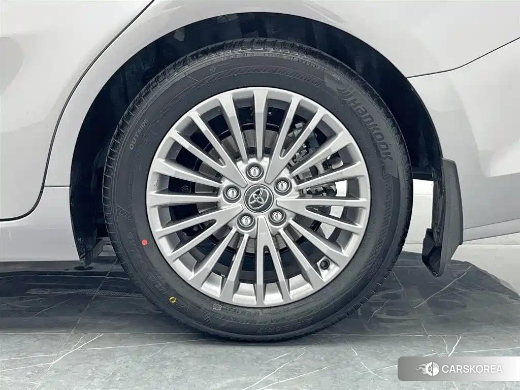 Toyota Camry id 4654593 из Китая 16