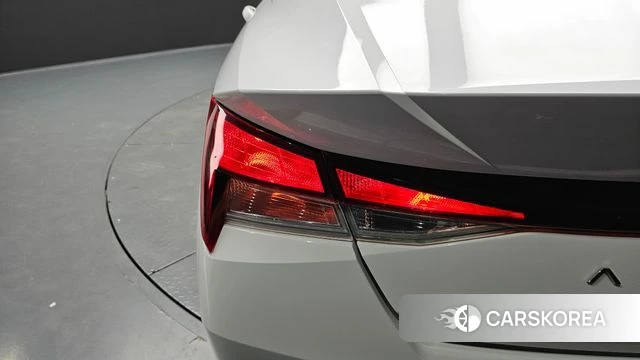 Hyundai Avante Hybrid (CN7) id 4640813 из Кореи 15