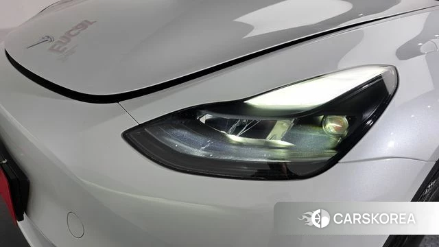 Tesla Model Y id 4302370 из Кореи 15