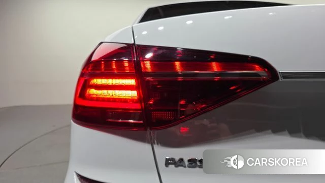 Volkswagen The New Passat id 4742151 из Кореи 15