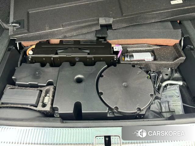 Audi Q7 id 4328672 из Китая 15