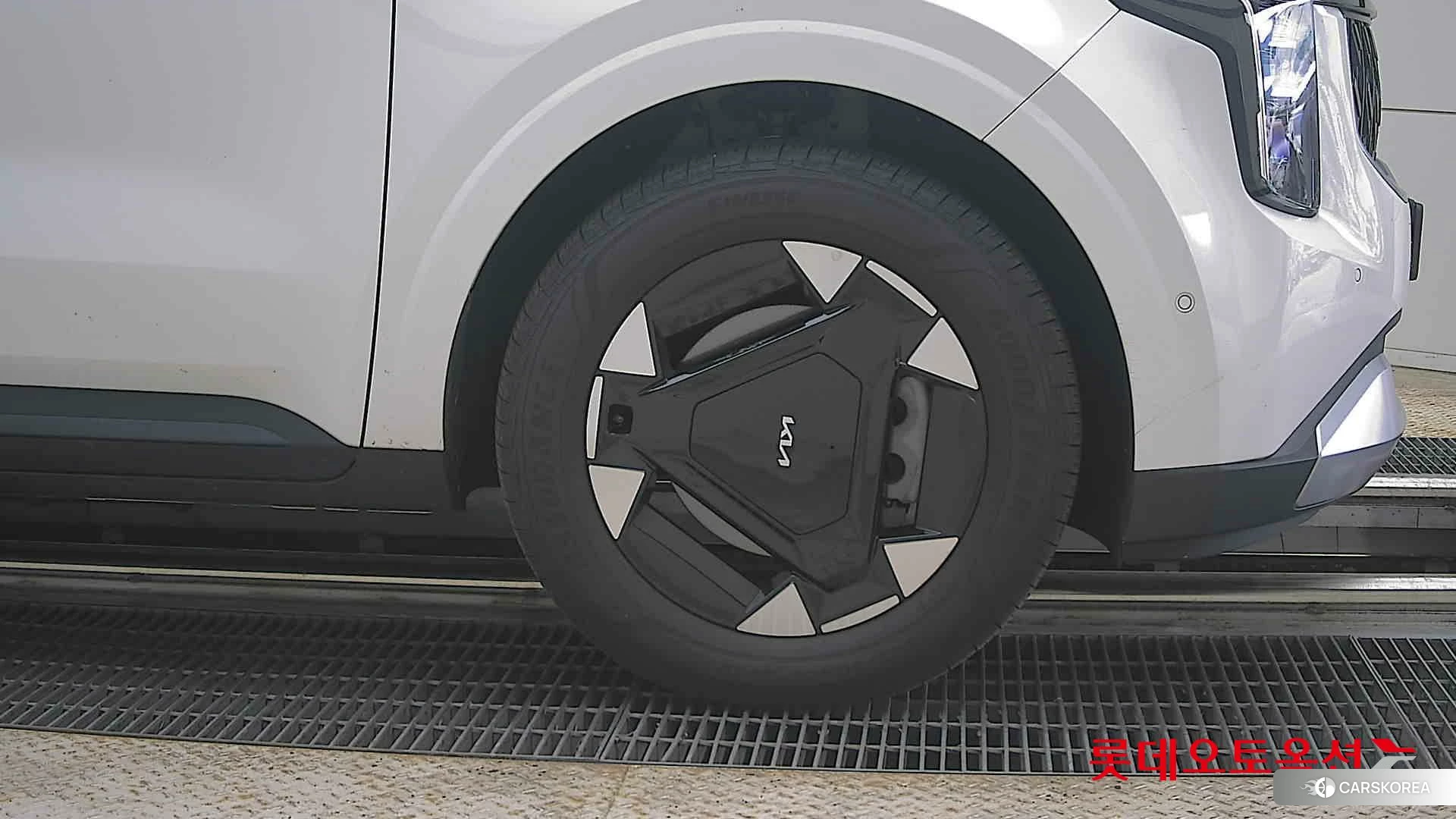 Kia Carnival Hybrid id 4347330 из Кореи 15