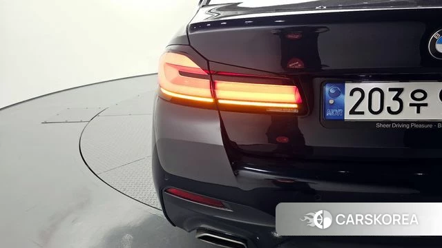 BMW 5 Series (G30) id 4337253 из Кореи 15