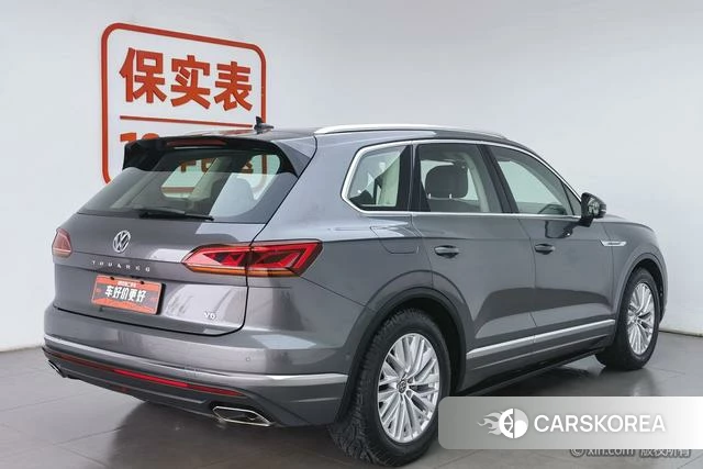 Volkswagen Touareg id 4253584 из Китая 15