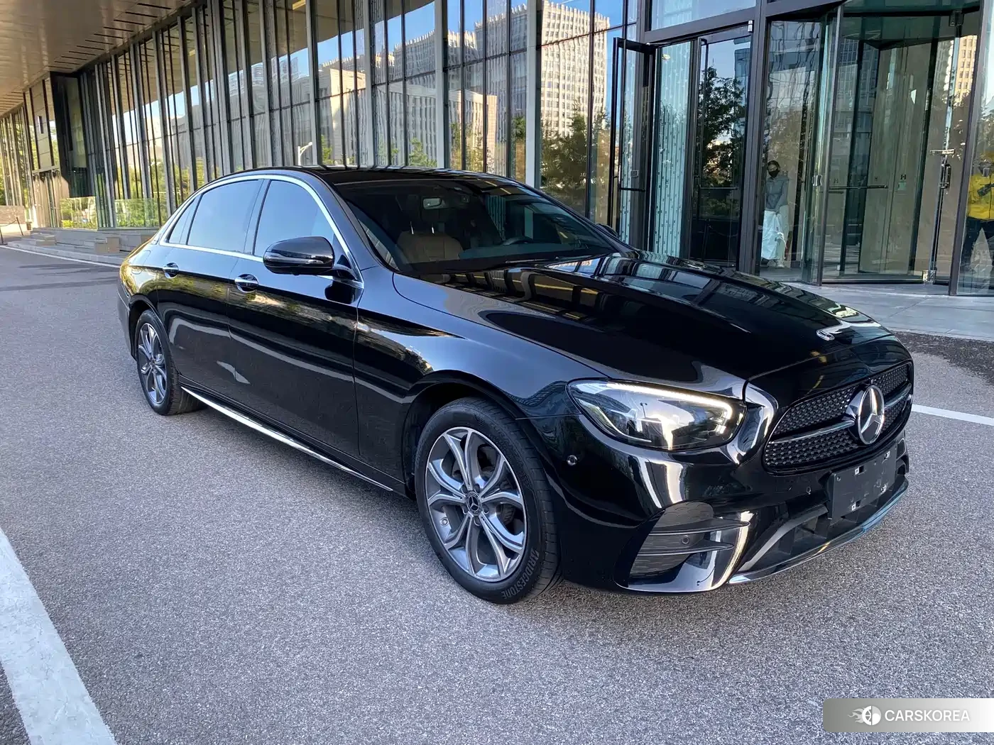 Mercedes-Benz E-Class id 4589254 из Китая 15