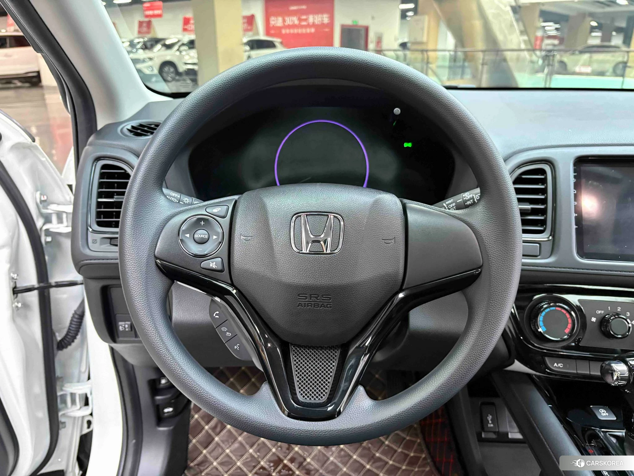 Honda Vezel id 4453836 из Китая 15