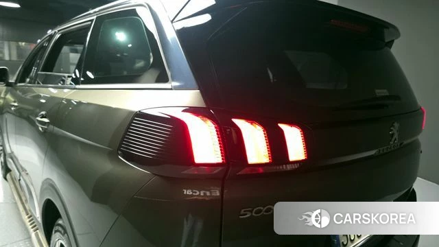 Peugeot 5008 second generation id 4232957 из Кореи 15
