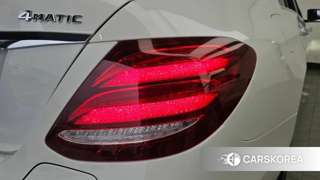 Mercedes-Benz E-Class W213 id 4614863 из Кореи 15