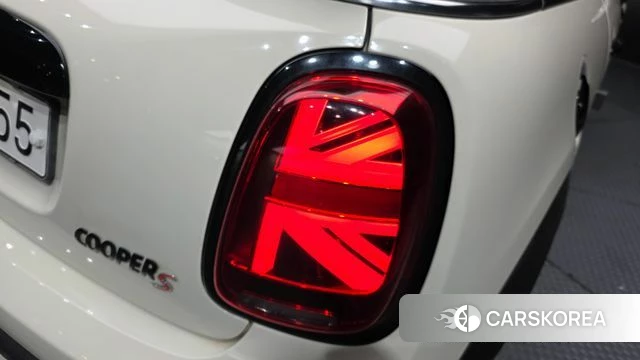 Mini Cooper S Convertible id 4316495 из Кореи 15