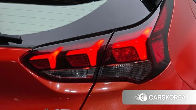 Hyundai Veloster (JS) id 4900614 из Кореи 15