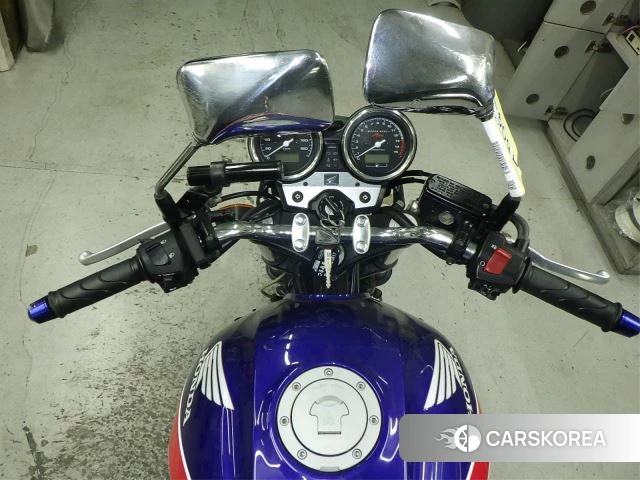 Проданный Honda CB400SF id 4199313 из Японии, фото 15