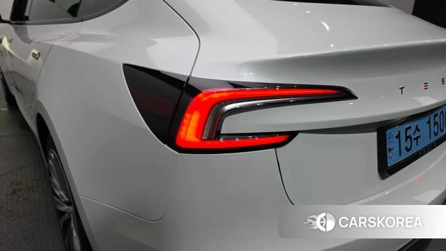 Tesla Model 3 id 4549043 из Кореи 15