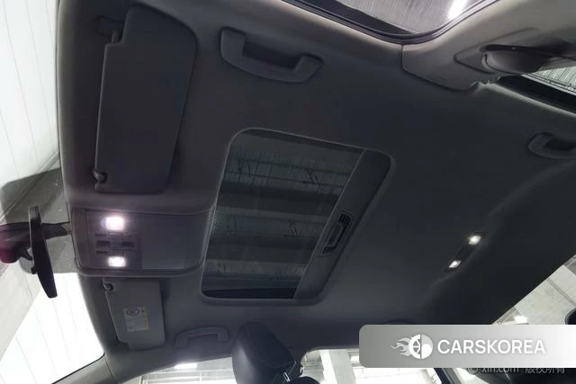 Volkswagen Passat PHEV id 4276227 из Китая 15