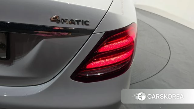 Mercedes-Benz E-Class W213 id 4430623 из Кореи 15