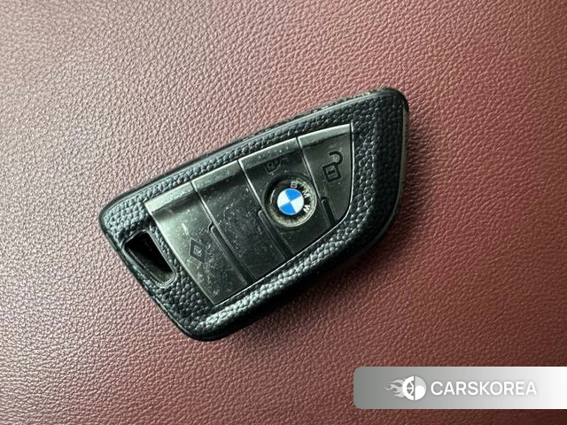 BMW 3 series id 4313633 из Китая 15