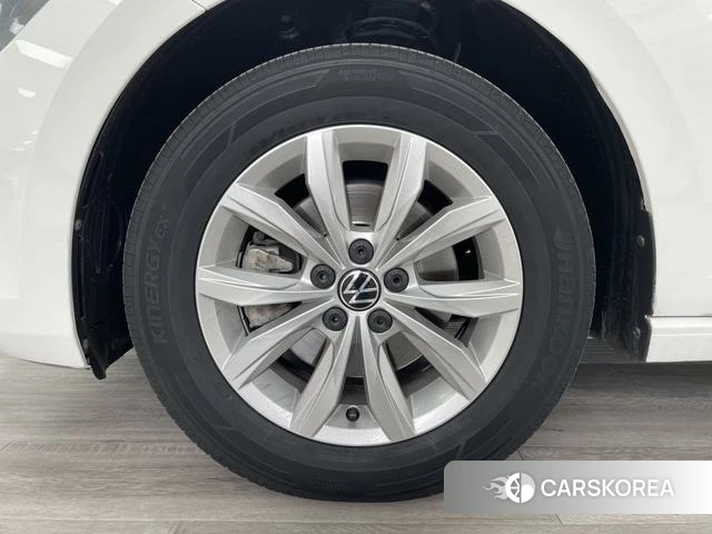 Volkswagen Polo id 4277751 из Китая 15