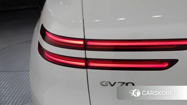 Genesis GV70 id 4607768 из Кореи 15