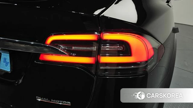 Tesla Model X id 4542820 из Кореи 15