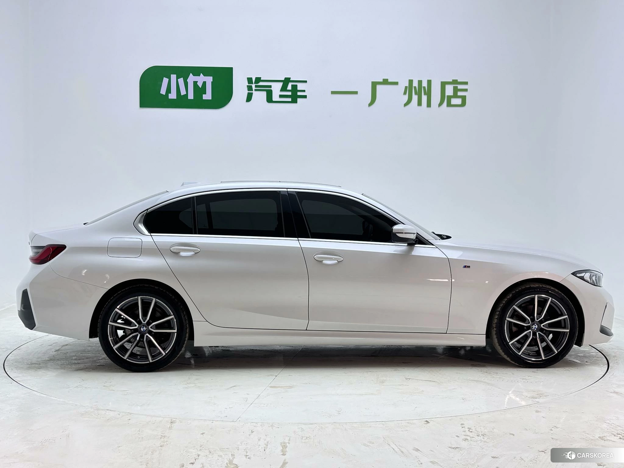 BMW 3 series 2022 Белый из Китая, фото 3