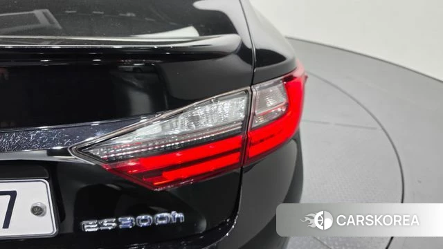 Lexus New ES300h id 4521038 из Кореи 15