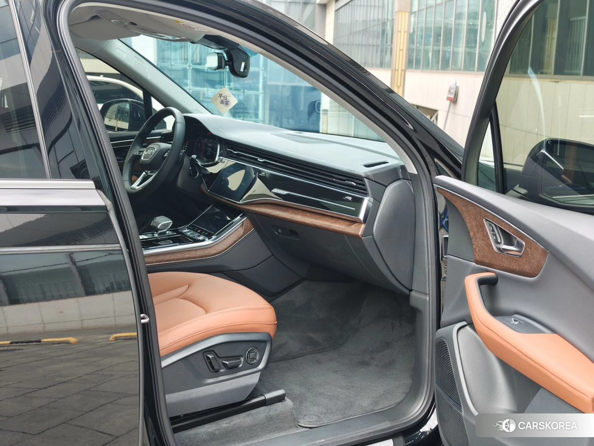 Audi Q7 id 4473323 из Китая 15