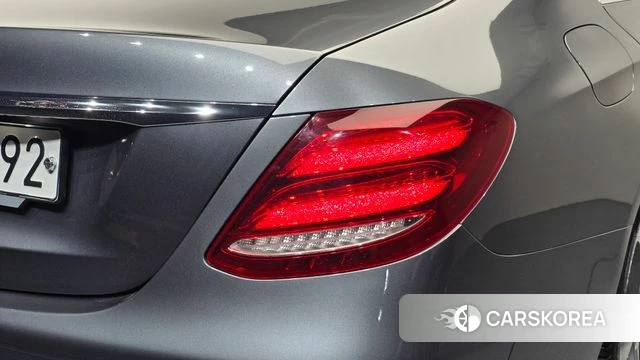 Mercedes-Benz E-Class W213 id 4732743 из Кореи 15