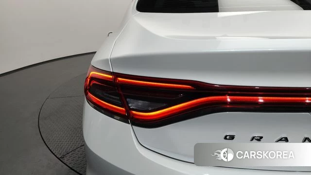 Hyundai Grandeur IG id 4188332 из Кореи 15