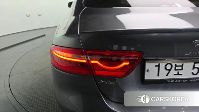 Jaguar XE id 4502565 из Кореи 15