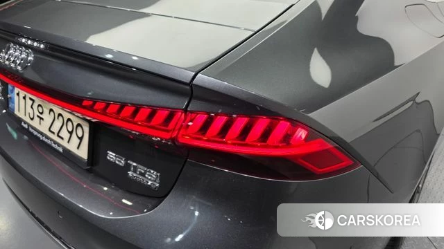 Audi A7 (4K) id 4224541 из Кореи 15