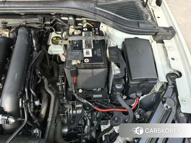 Volkswagen Bora id 4272177 из Китая 15