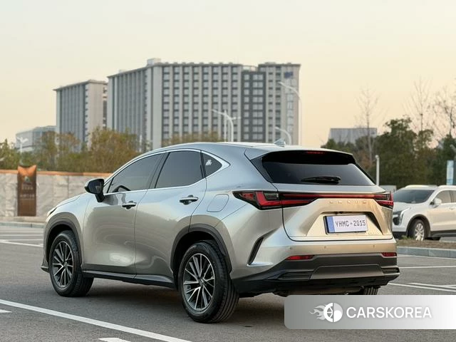 Lexus NX id 4209367 из Китая 15