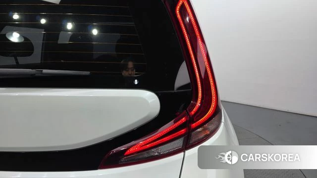 Kia Soul Booster EV id 4642378 из Кореи 15