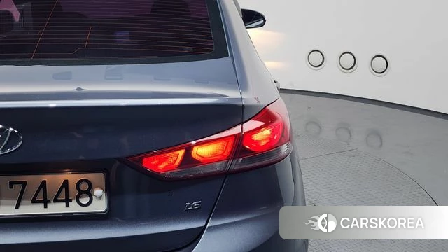 Hyundai Avante AD id 4582075 из Кореи 15