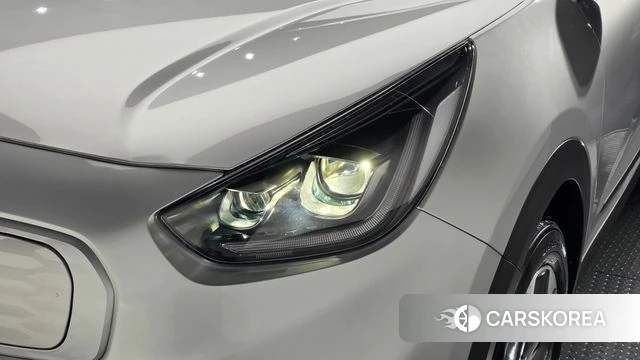Kia Niro Plus id 4893925 из Кореи 15