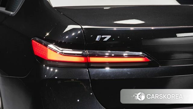 BMW i7 (G70) id 4854489 из Кореи 15