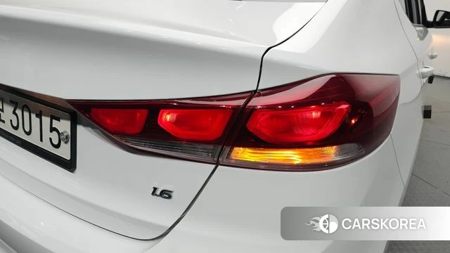 Hyundai Avante AD id 4596368 из Кореи 15