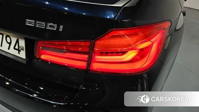BMW 5 Series (G30) id 4698240 из Кореи 15