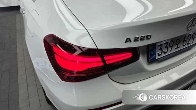 Mercedes-Benz A-Class W177 id 4540302 из Кореи 15