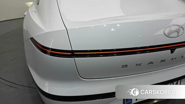Hyundai Grandeur Hybrid (GN7) id 4230205 из Кореи 15