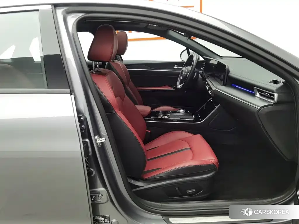 Kia K5 id 4578278 из Китая 15