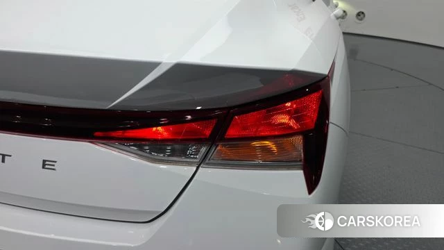 Hyundai The New Avante (CN7) id 4880365 из Кореи 15