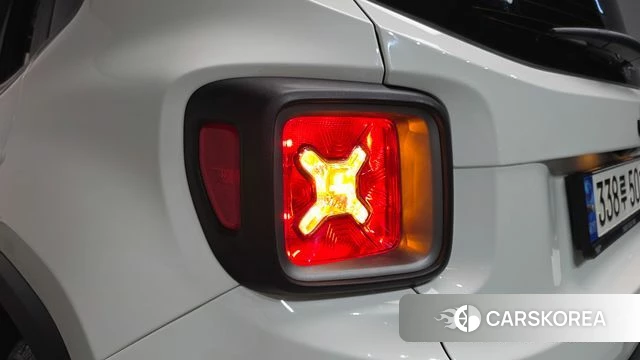 Jeep Renegade id 4572891 из Кореи 15