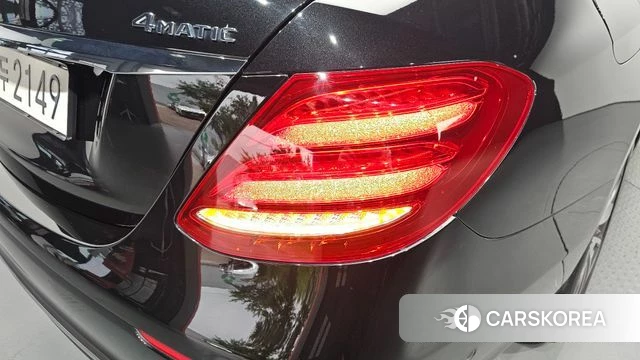 Mercedes-Benz E-Class W213 id 4568537 из Кореи 15