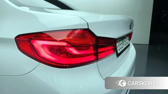 BMW 5 Series (G30) id 4294524 из Кореи 15