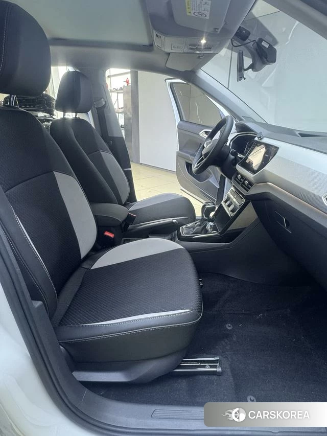Volkswagen Exploring the shadow id 4207670 из Китая 15