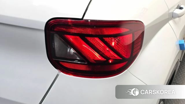 Hyundai Venue id 4940945 из Кореи 15