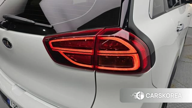 Kia The New Niro id 4268352 из Кореи 15