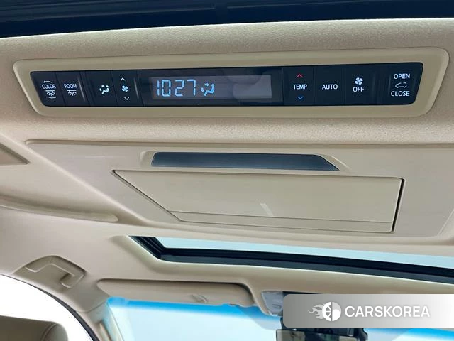 Toyota Elfa id 4257355 из Китая 15