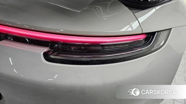 Porsche 911(992) id 4585662 из Кореи 15